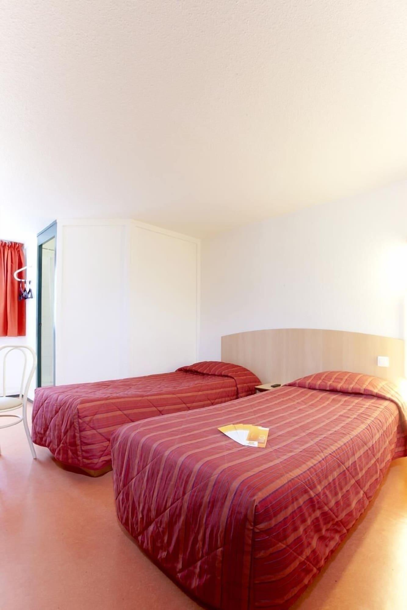 Première Classe Rouen Nord - Guillaume Hotel 3*