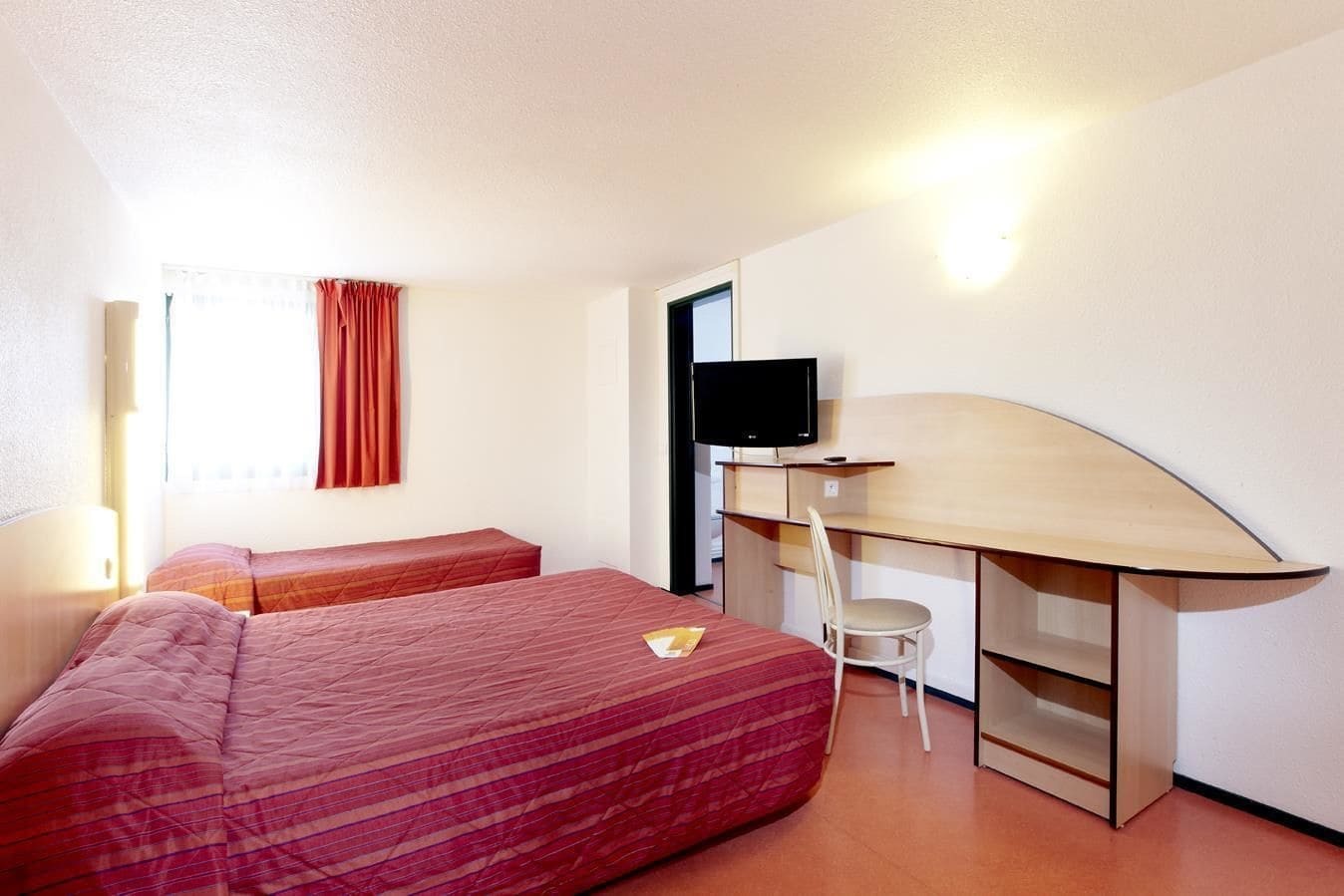 Première Classe Rouen Nord - Guillaume 3* Bois-Guillaume